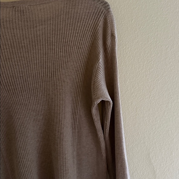Splendid Lightweight Rib Sweater - Picture 5 of 6